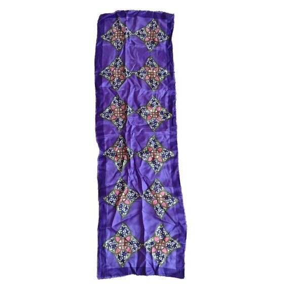 Vintage Vera Oblong Silk Blend Scarf Head wrap Purple Floral Design 44 X 13 - Picture 1 of 6